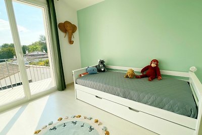 Schöne moderne Villa mit Pool in Mougins