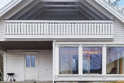 4 Personen Ferienhaus in lyngdal