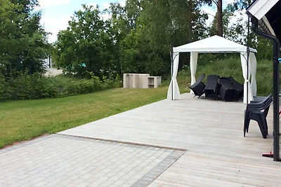 6 persone case ad ROCKNEBY