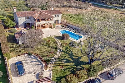 Villa in Baderna mit Schwimmbecken