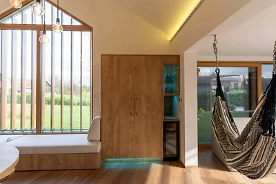 Elegant Warm Bliss Hideaway Escape Lodge - Ho...