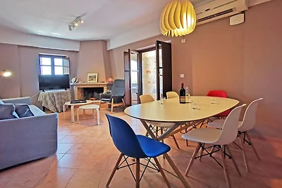 Casa con 3 camere da letto ad Areopoli