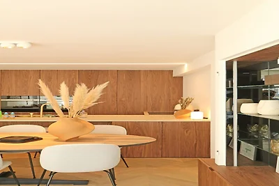 Schöne Wohnung mit seitlichem Meerblick