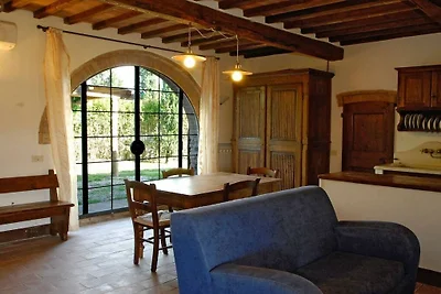 Wohnung in Bucine mit Schwimmbecken