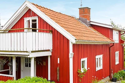 4 Personen Ferienhaus in Rönnäng-By Traum