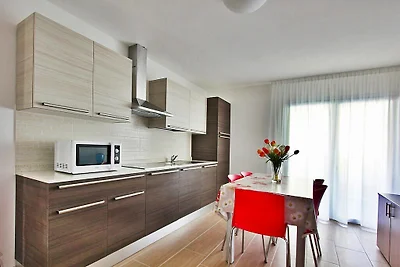 Strandnahes und modernes Appartement in der R...