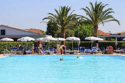 Villa in Cecina Mare bij Zandstranden
