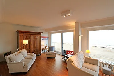 Ruim appartement aan de zeedijk