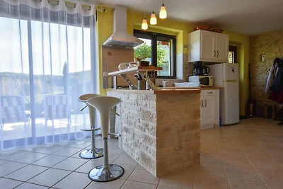 Ferienhaus in Montcleira mit Grill