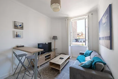Wunderschön renovierte Wohnung - Carré d"Or -...