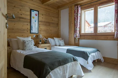 Apartment with Great Terrace near Piste &...