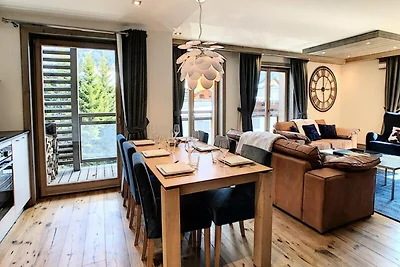 Apartment in Les Gets mit Zugang zum Pool