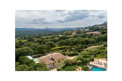 Ferienhaus in Grimaud mit Schwimmbecken