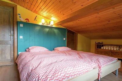 Rustikaler Rückzugsort in Houvegné