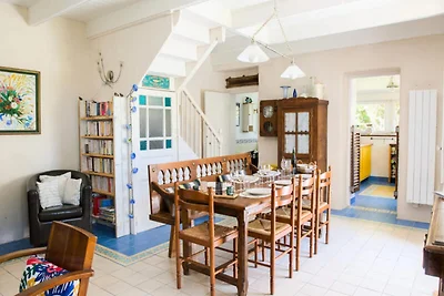 Haus in Kérity in der Nähe von Ster Beach und...