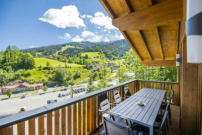 Chalet met uitzicht op de bergen in Wagrain