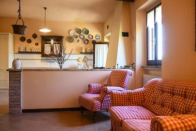 Geräumige Wohnung in einem Steinbauernhaus