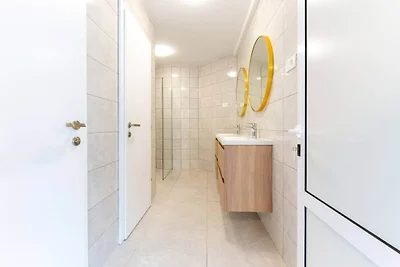Luxury Living at Horizon Retreat - Three Bedr...