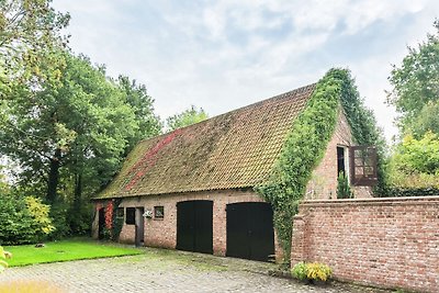 Hübsches Ferienhaus in Brügge mit Garten