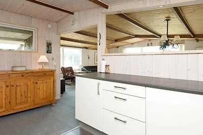 Ruhige Strandhutte in Rindby-By Traum