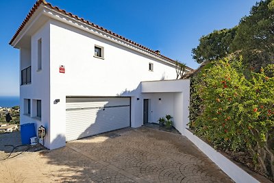 Magnifica casa con incredibile vista sul mare