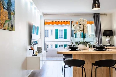 2-Zimmer-Apartment mit Terrasse, 8 Gehminuten...