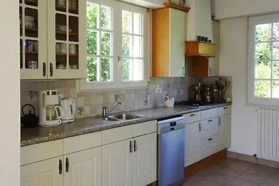 Ferienhaus mit privatem Außenpool, Gouesnac'h