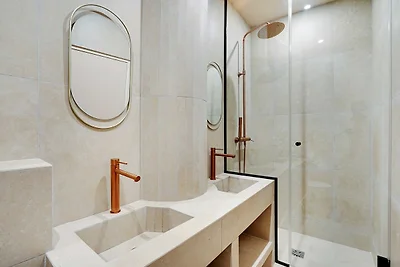 Geräumige Wohnung - 2 Schlafzimmer/10 Persone...