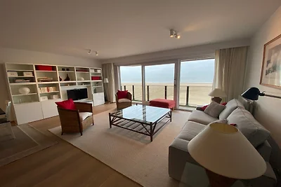 Geräumiges Familienapartment mit Meerblick