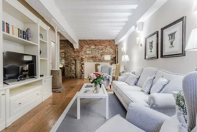 Appartamento a Lucca vicino San Frediano