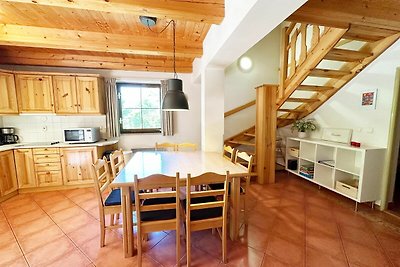 Piacevole casa vacanze a Rudník con terrazza