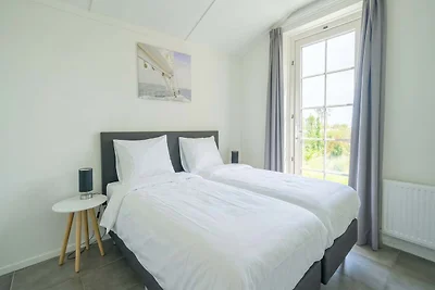 Markermeer Waterside Retreat