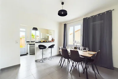 Apartment in Les Sables in der Nähe des Stran...