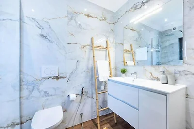 Villa in Ferragudo nahe Caneiros Strand