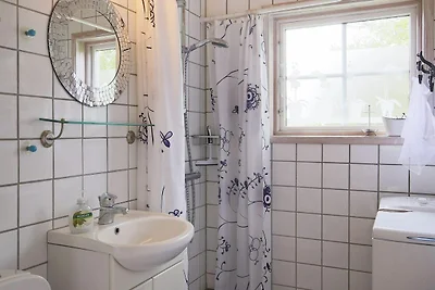 6 Personen Ferienhaus in Dronningmølle-By...