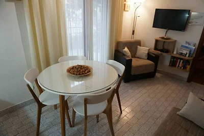 Modern Trogir Apartment with Private Patio, B...