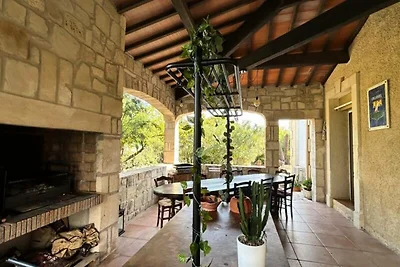 Villa in Frontignan mit Privatstrand