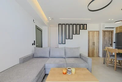 Villa in Mariou mit Pool und Ausblick