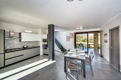Elegante villa con piscina privata e vista...