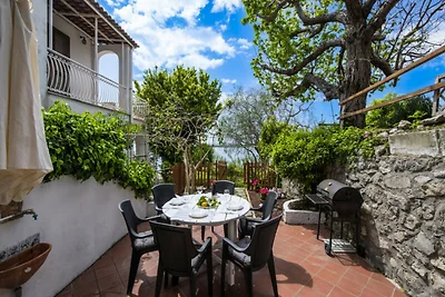 Haus in Praiano mit Blick auf das Meer von...