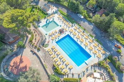 Bungalow in Ferienresidenz mit Pool