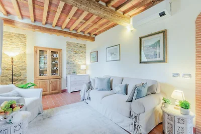 Smaakvol ingerichte villa in Lucca