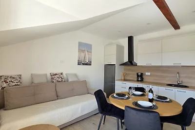 Penthouse Apartment Dijana - One Bedroom Apar...