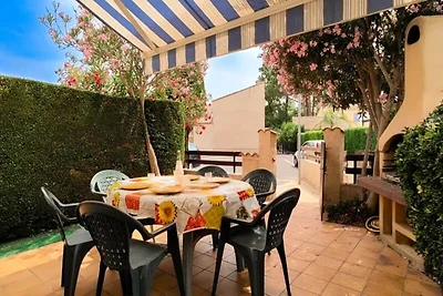 Häuser & Villen für 6 Personen