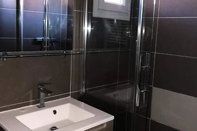 Studio für 4 Personen