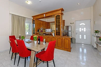 Villa in Platanes mit Pool am Strand