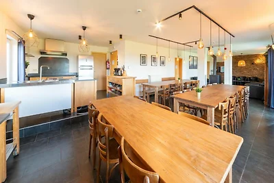 Geräumiges Ferienhaus in Houffalize mit Sauna