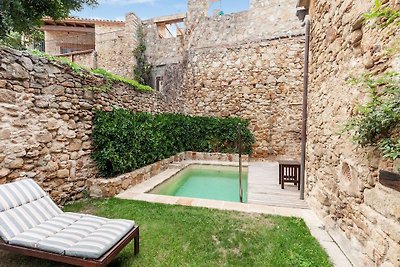 Villa balsamica in pals con piscina privata
