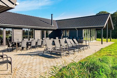 30 persoons vakantie huis in Sydals