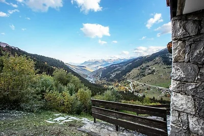 Ferienwohnung in Méribel in der Nähe von Les...